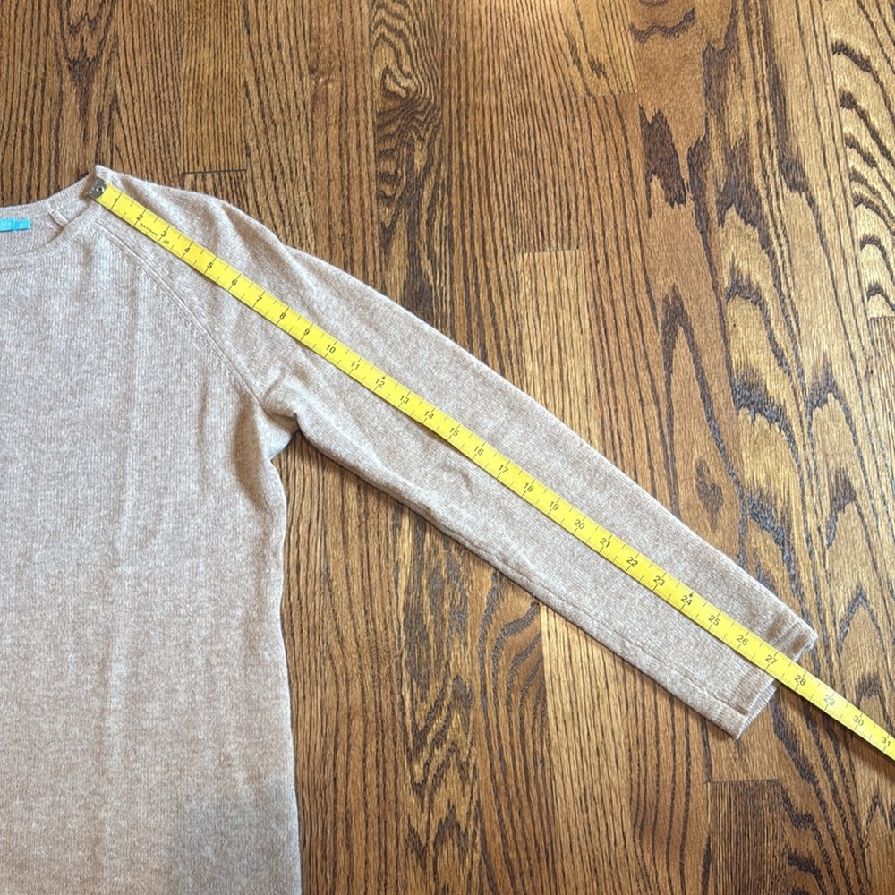 J. McLaughlin Jamey Tan Crew Neck Cashmere Sweater with Button Sleeve Accents M - Picture 11 of 11
